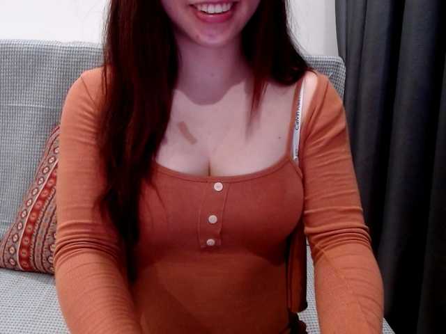 Live sex webcam photo for kiki-001 #288335259