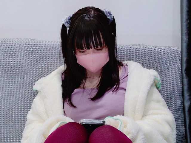 Live sex webcam photo for kiki-001 #290301324