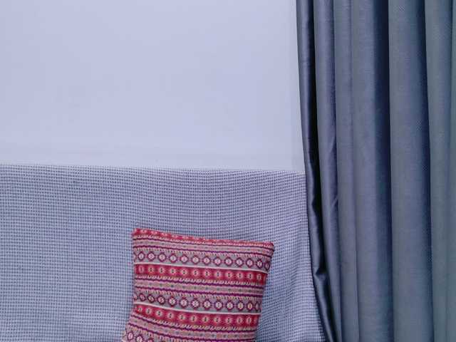 Live sex webcam photo for kiki-001 #290353103