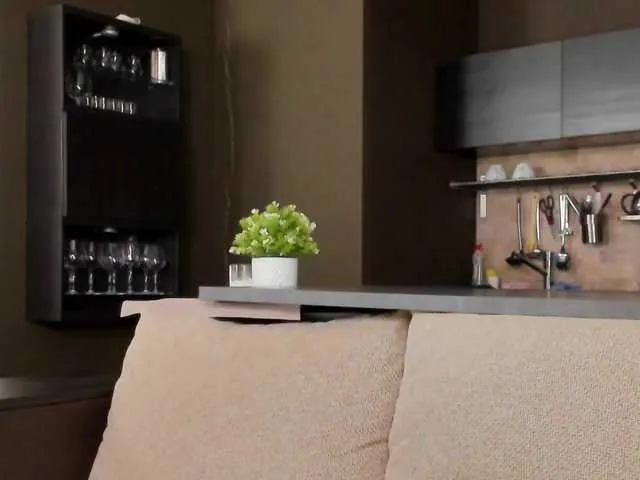 Live sex webcam photo for kiki-bitch #275342437