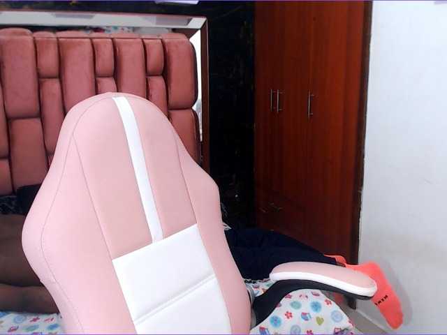 Live sex webcam photo for kim-and-my-love #276607660