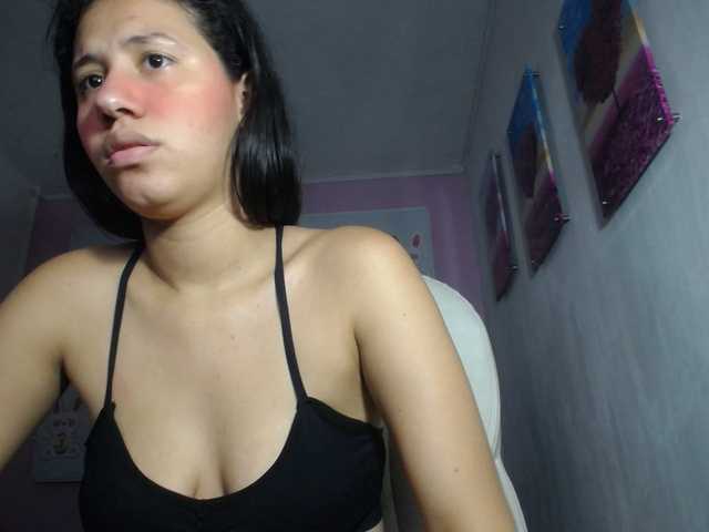 Live sex webcam photo for kim-da-mi #277421076