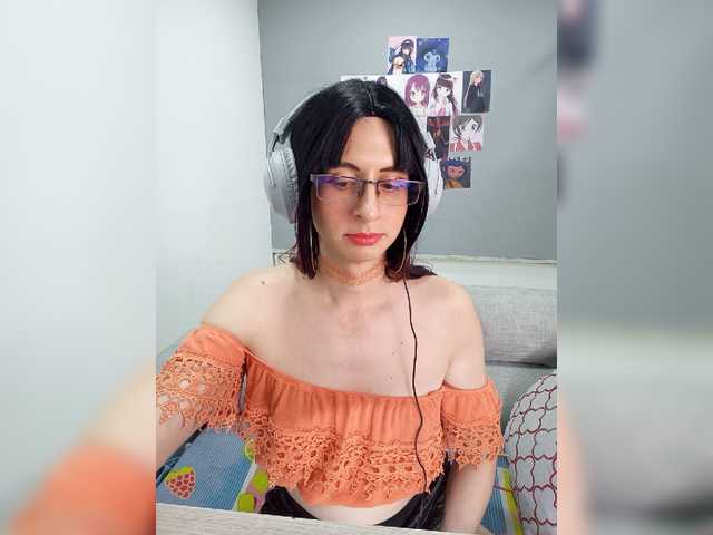 Live sex webcam photo for kim-edwards #276032315