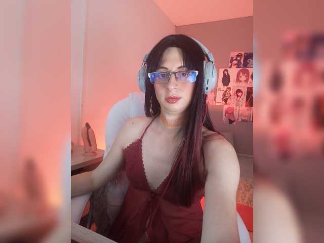 Live sex webcam photo for kim-edwards #276395266