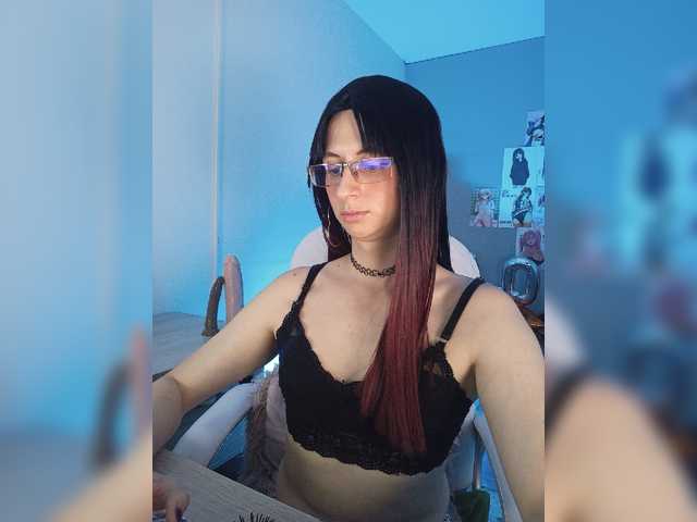 Live sex webcam photo for kim-edwards #276518830