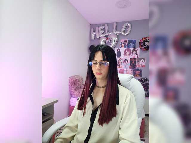 Live sex webcam photo for kim-edwards #276785779