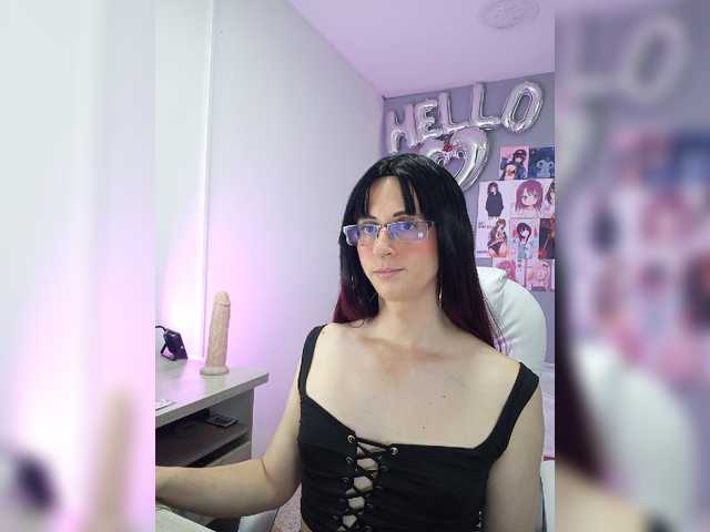 Live sex webcam photo for kim-edwards #276806148