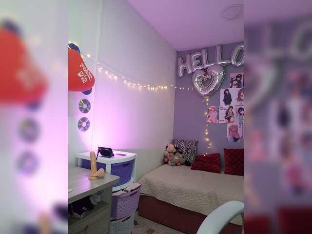 Live sex webcam photo for kim-edwards #277281249