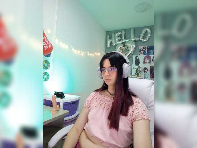 Live sex webcam photo for kim-edwards #277287828