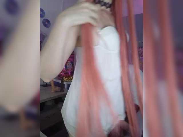 Live sex webcam photo for kim-edwards #287372999