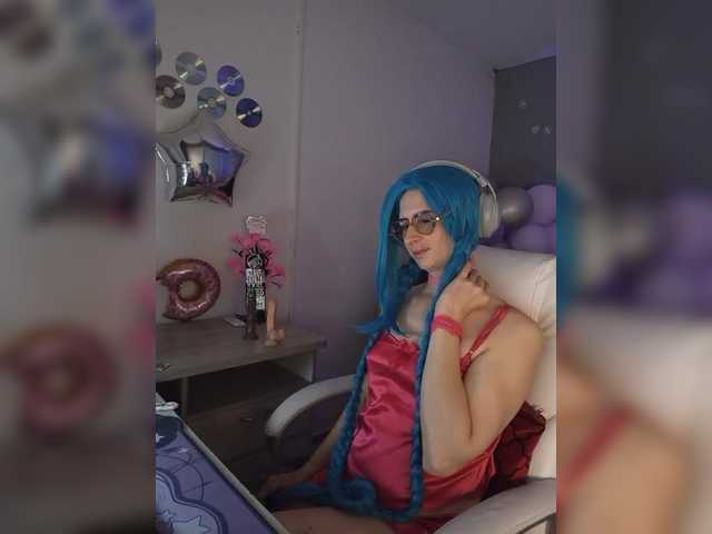 Live sex webcam photo for kim-edwards #289092974