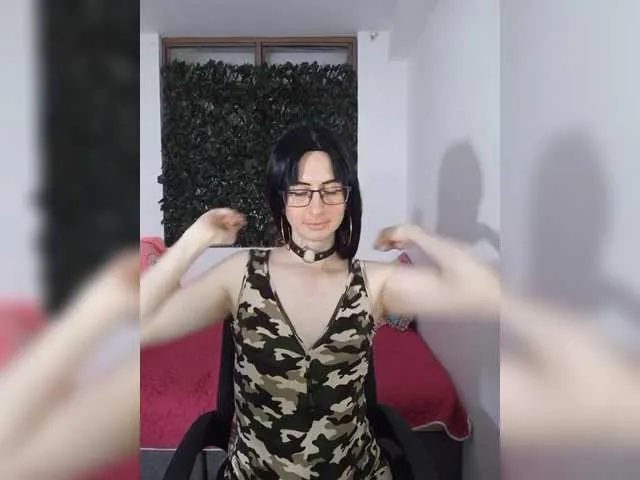 Live sex webcam photo for kim-edwards #291241625