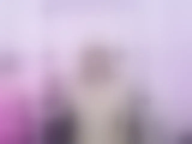 Live sex webcam photo for kim-edwards #292886813