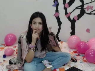 Live sex webcam photo for kim-jhonson #144972901