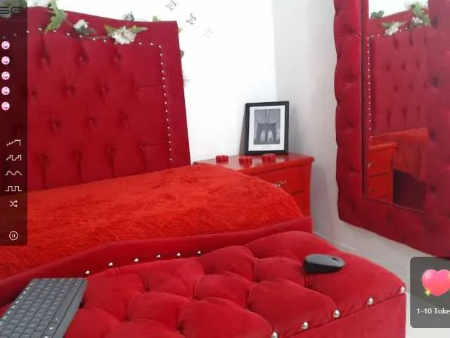 Live sex webcam photo for kim-zuluaga69 #273451831