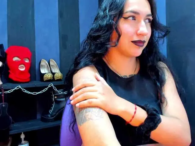Live sex webcam photo for kimalissa #290385280