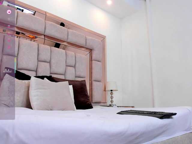 Live sex webcam photo for kimbayamahina #290600300