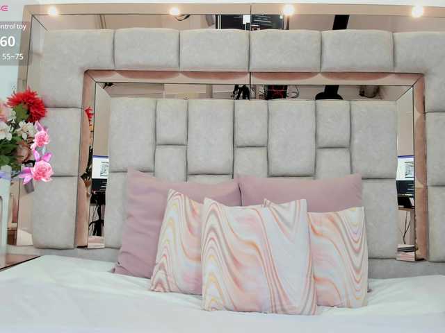 Live sex webcam photo for kimbayamahina #290613859