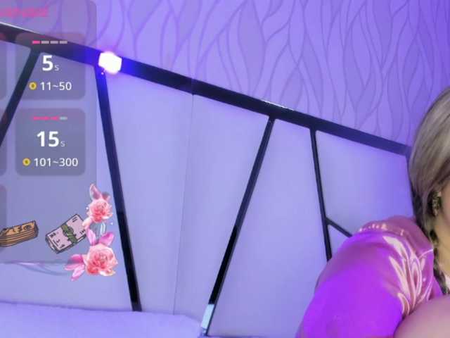 Live sex webcam photo for kimberlydaring #290248400