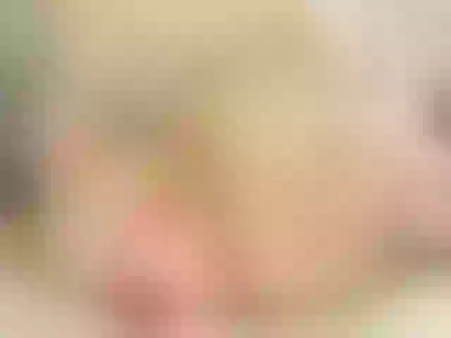 Live sex webcam photo for kimberlydaring #290663471