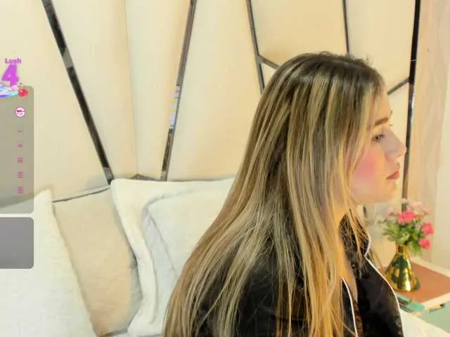 Live sex webcam photo for kimberlydaring #291804470