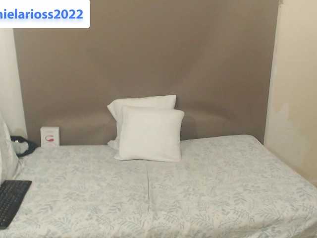 Live sex webcam photo for kimberlyjamexxx #290558805