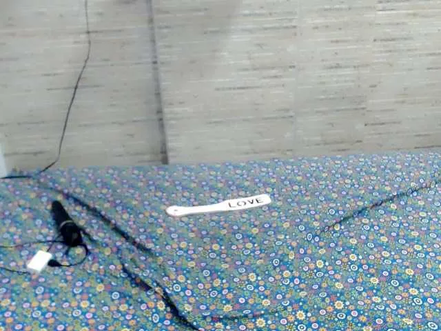 Live sex webcam photo for kimi9kai #274128991