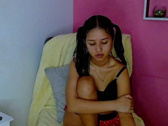 Live sex webcam photo for kimmy099 #276195132