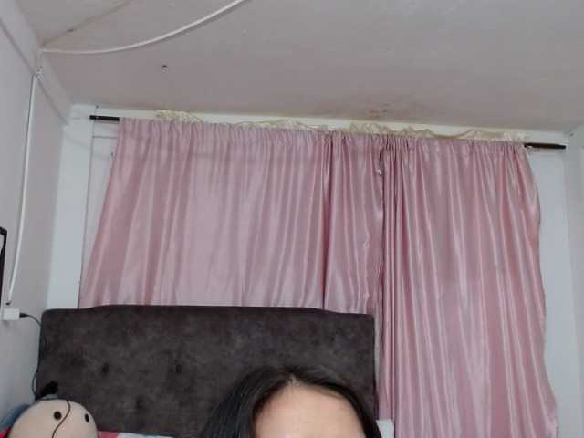 Live sex webcam photo for kimmymadison1 #272637993