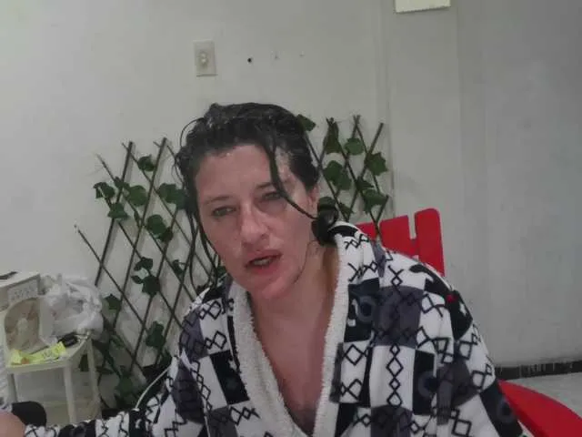 Live sex webcam photo for kimmysander #292181849