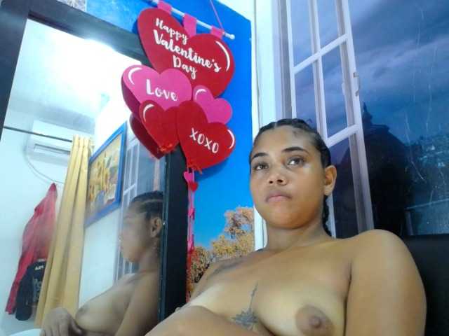 Live sex webcam photo for kimsam #275517989