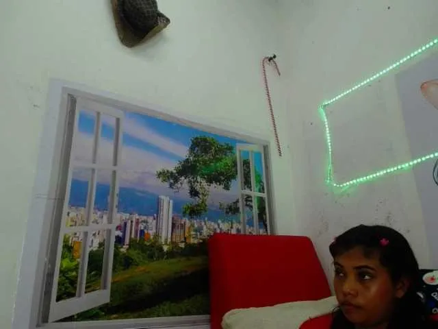 Live sex webcam photo for kimsam #276139560