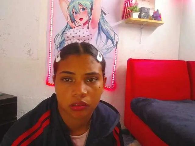 Live sex webcam photo for kimsam #276205218