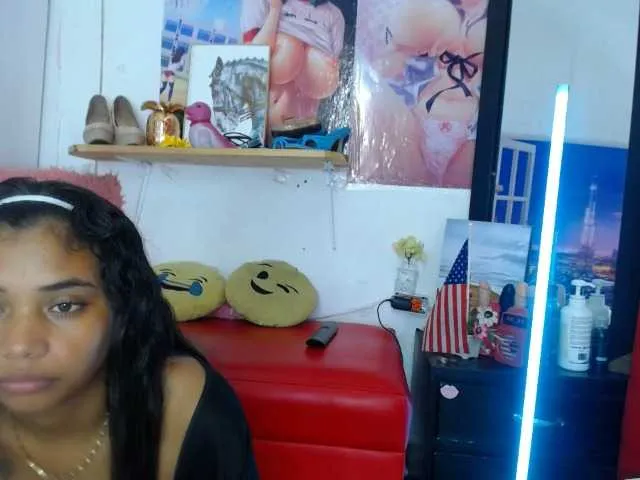 Live sex webcam photo for kimsam #276377471