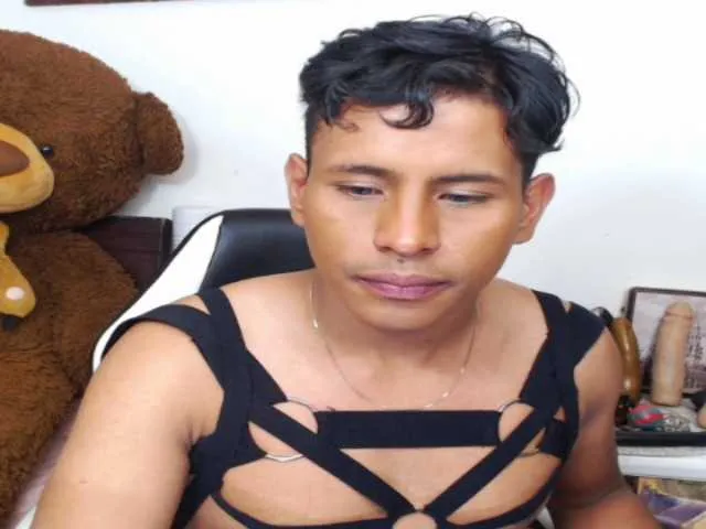 Live sex webcam photo for king-Blackparadise #275976245