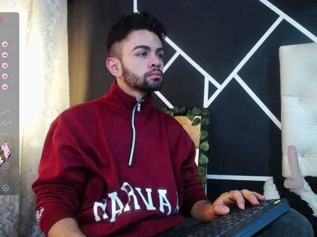 Live sex webcam photo for kingtarvos #277076806