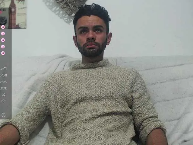 Live sex webcam photo for kingtarvos #277195267