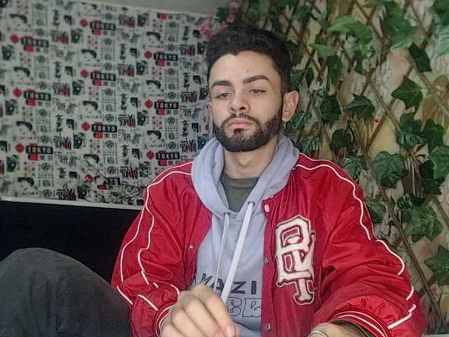 Live sex webcam photo for kingtarvos #277374573