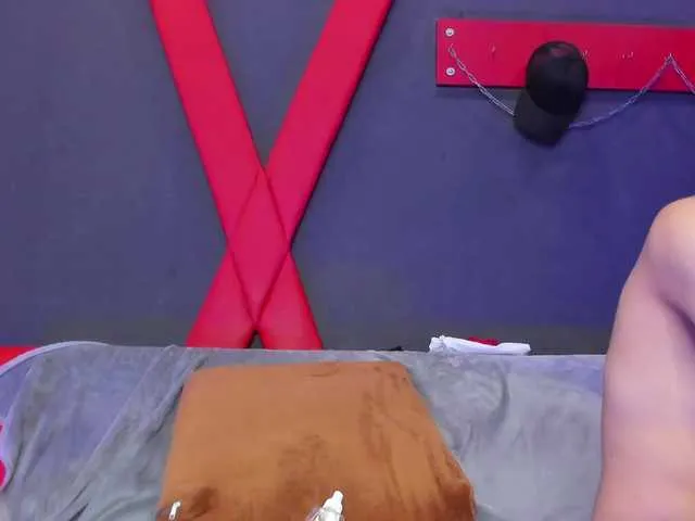 Live sex webcam photo for kingxeliza #277067864