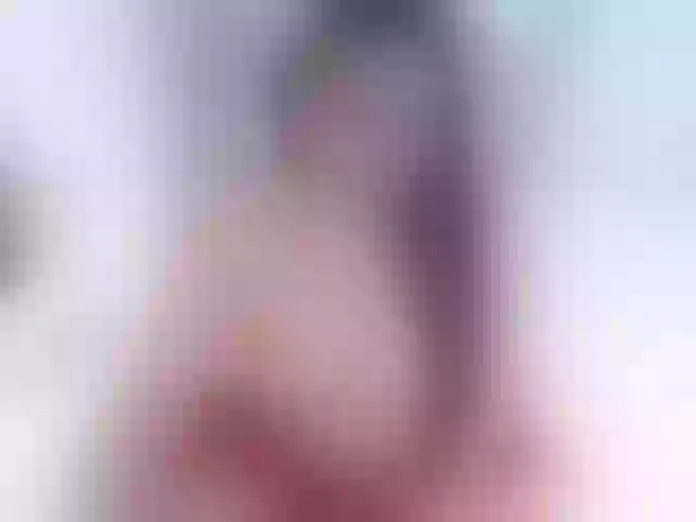 Live sex webcam photo for kinky-redhead18 #290821779