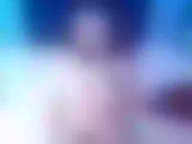 Live sex webcam photo for kinky-redhead18 #291280243