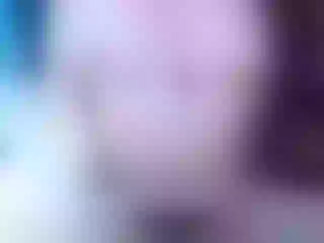 Live sex webcam photo for kinky-redhead18 #291596683