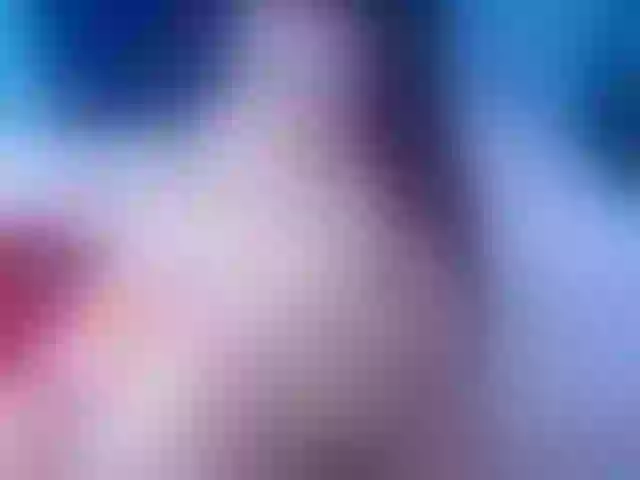 Live sex webcam photo for kinky-redhead18 #291664053