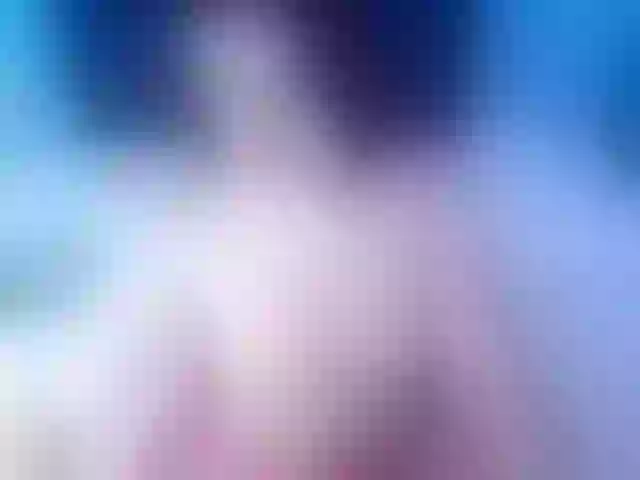 Live sex webcam photo for kinky-redhead18 #291981888