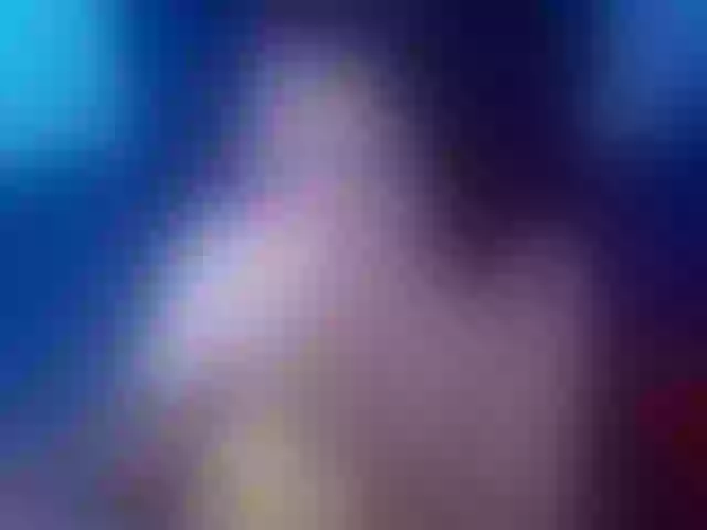 Live sex webcam photo for kinky-redhead18 #292108911