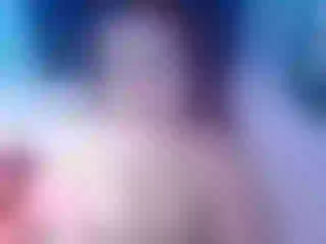 Live sex webcam photo for kinky-redhead18 #292221960