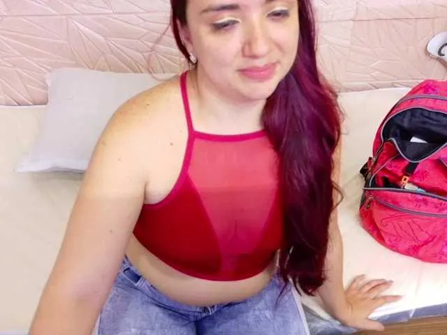 Live sex webcam photo for kinky-redhead18 #293827481