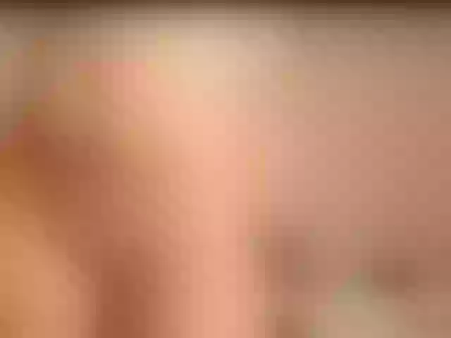 Live sex webcam photo for kinky-talia #277352458