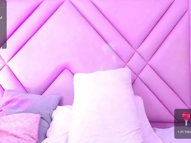 Live sex webcam photo for kinkyhinata #276465339
