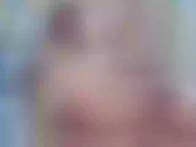 Live sex webcam photo for kinkyhousewifee #290900934